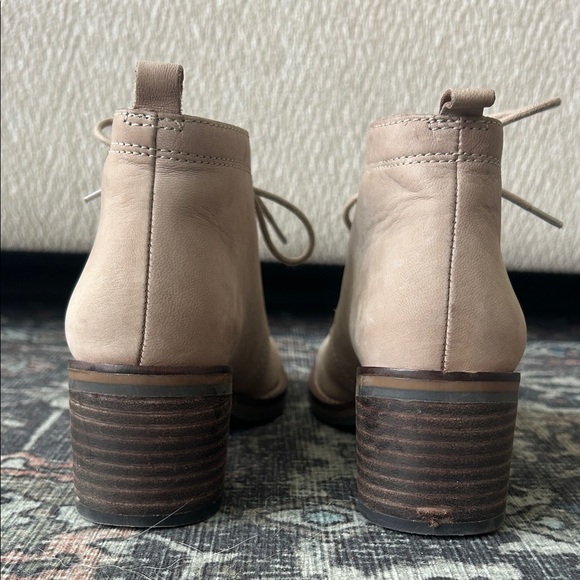 Sarto by Franco Sarto Booties size 5. - Picture 3 of 7